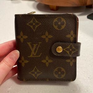 Louis Vuitton Compact Wallet - Monogram